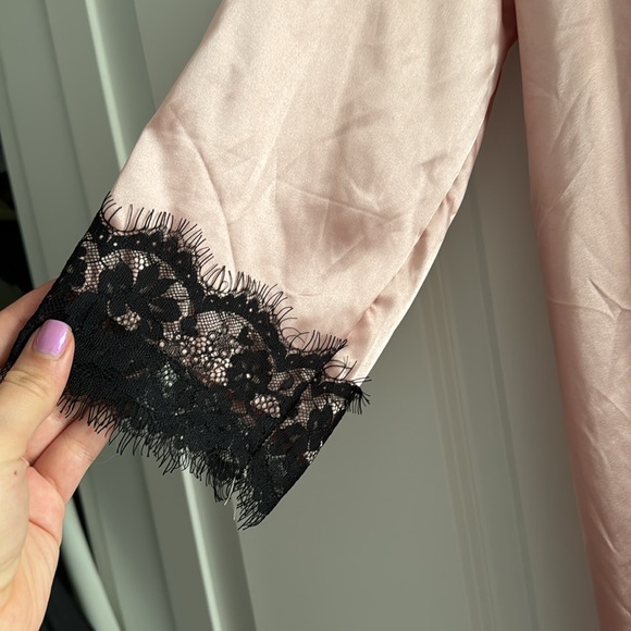 Pink Satin Robe - Picture 2 of 4